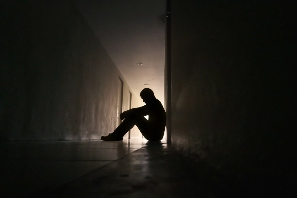 Tasas de suicidio en crecimiento, una pandemia silenciosa
